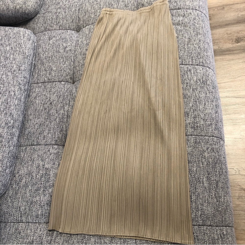 Long skirt by Issey Miyake